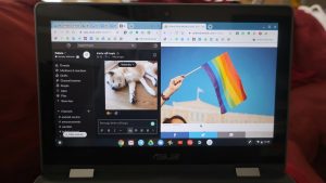 How to split screen on Chromebook